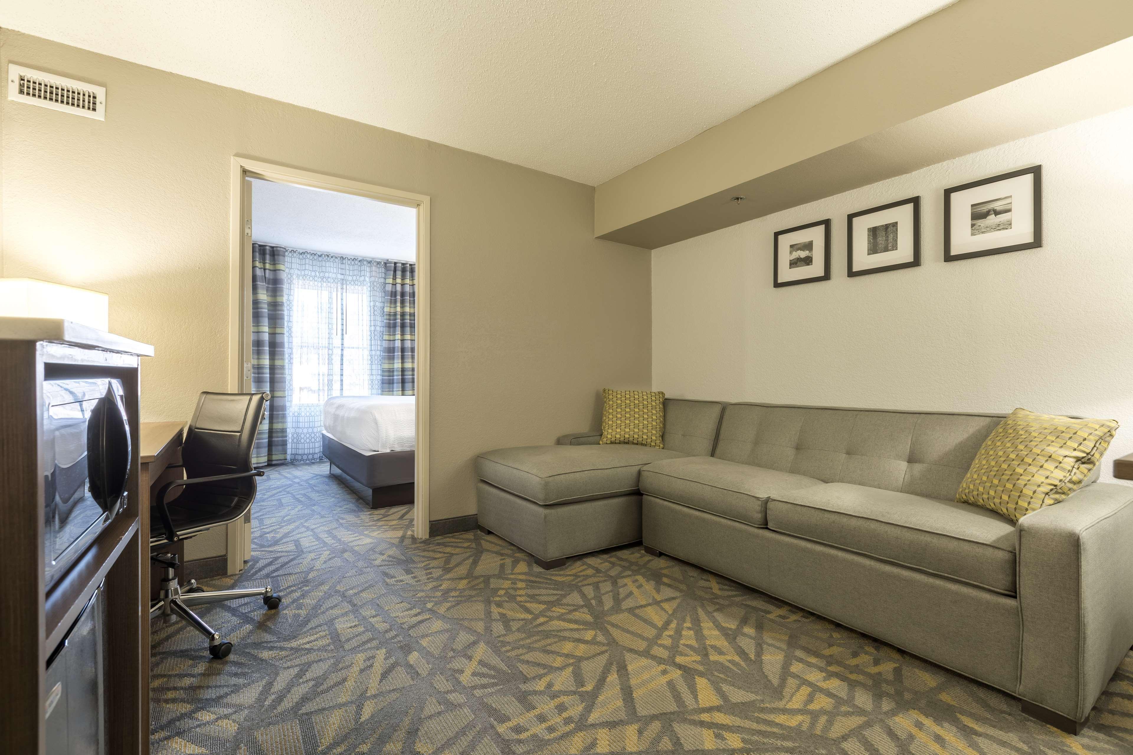 Country Inn & Suites By Radisson Asheville Downtown Tunnel Road Екстериор снимка